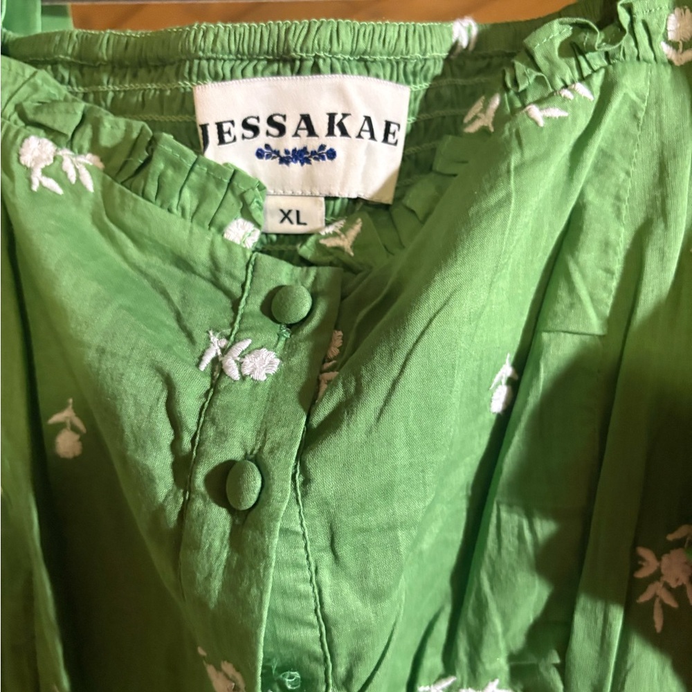 JessaKae Green Juniper Dress with White Floral Embroidery - Picture 3 of 4